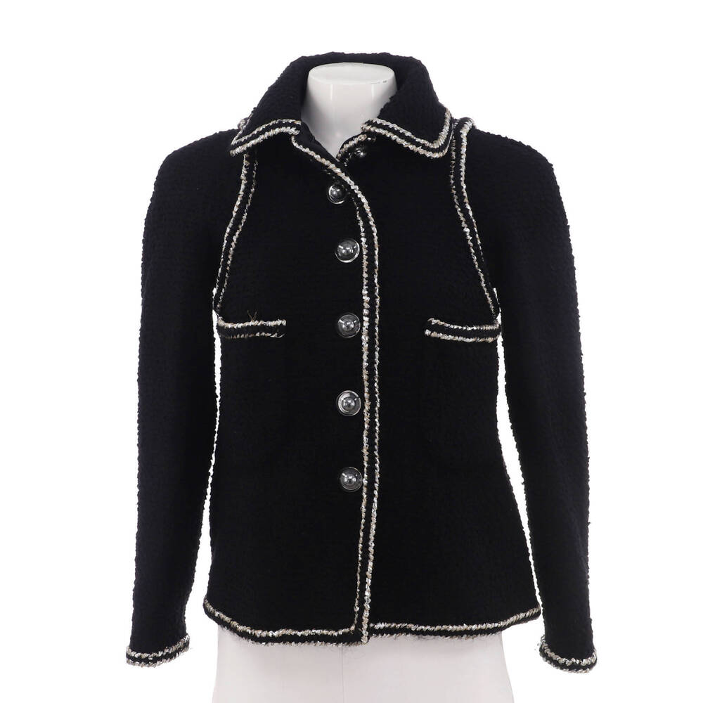 Chanel Women's Two Pocket Trim Detail Collared Button Up Jacket Tweed